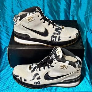 Nike Zoom LeBron VI MVP Size 15 NEVER WORN
